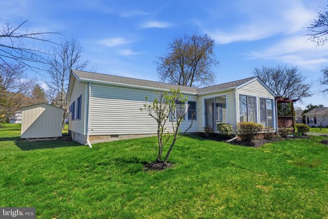 7 JUNIPER CIR, New Hope, PA 18938