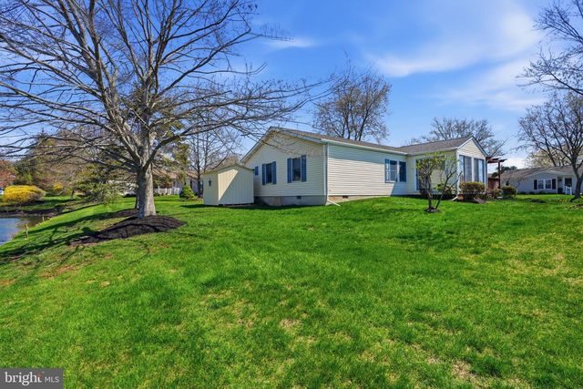 7 JUNIPER CIR, New Hope, PA 18938