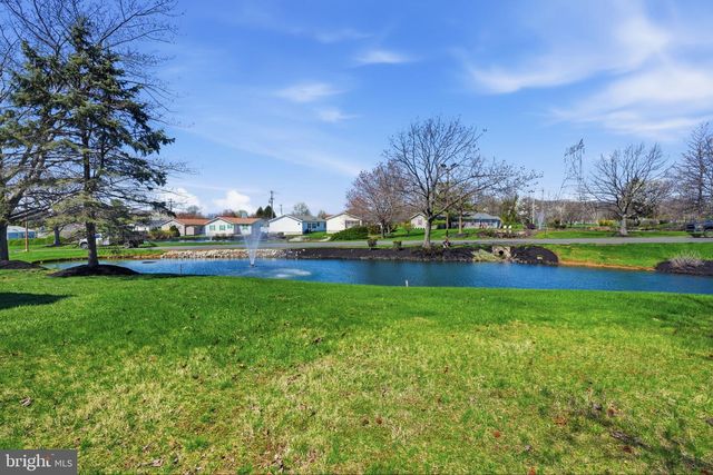 7 JUNIPER CIR, New Hope, PA 18938
