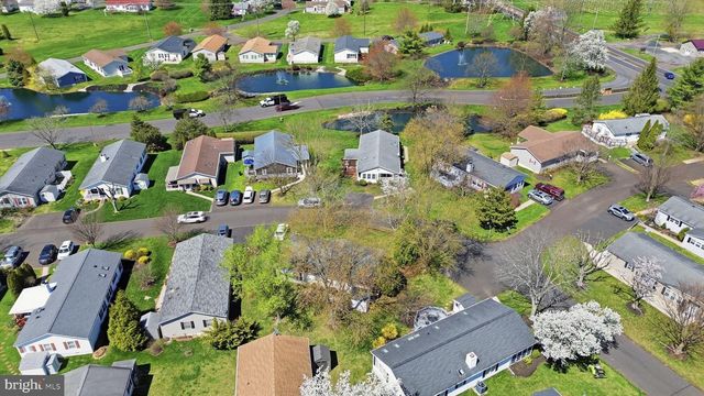 7 JUNIPER CIR, New Hope, PA 18938