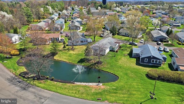 7 JUNIPER CIR, New Hope, PA 18938