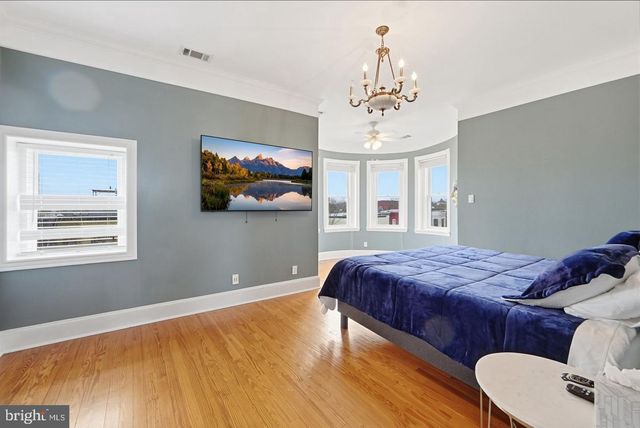 949 S ST NW, Washington, DC 20001