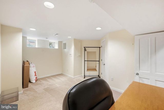 949 S ST NW, Washington, DC 20001