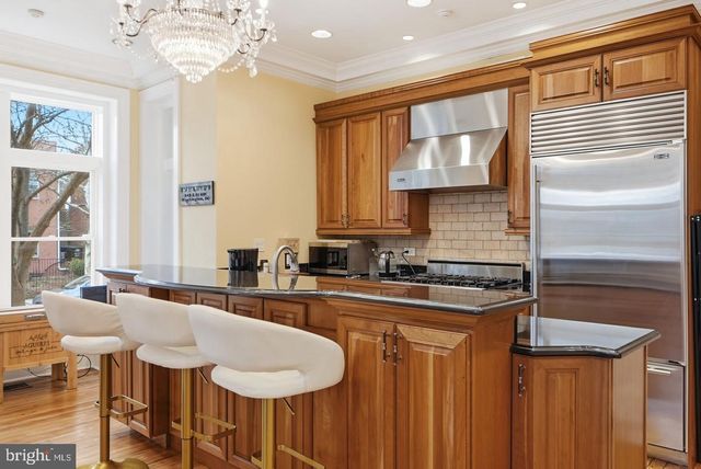 949 S ST NW, Washington, DC 20001
