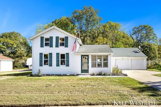 96 Center Street, Saranac, MI 48881