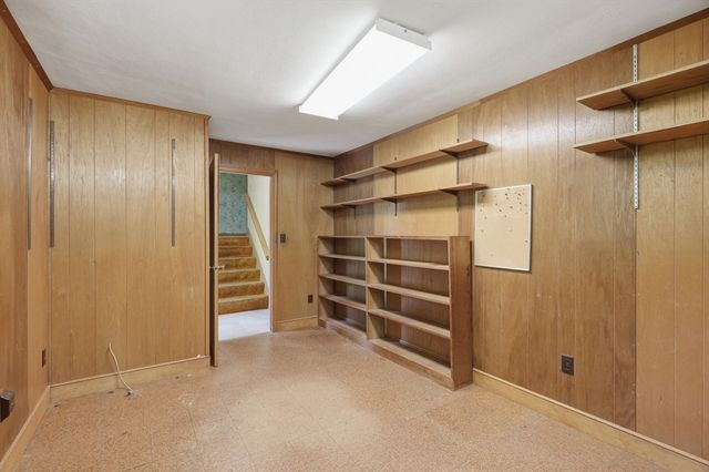 9 Keith Road, Wayland, MA 01778