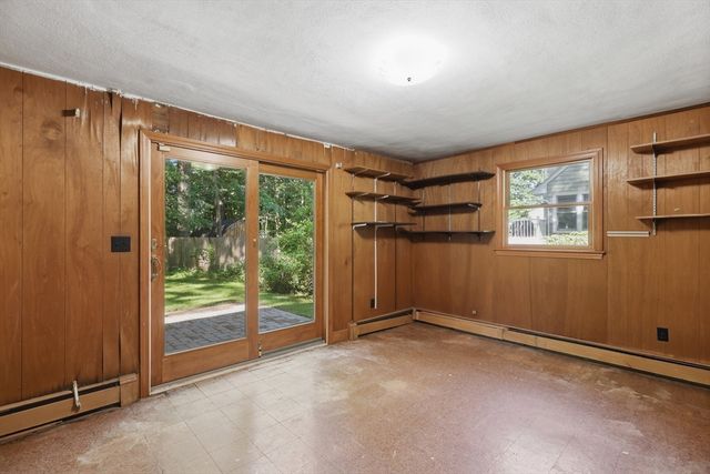 9 Keith Road, Wayland, MA 01778