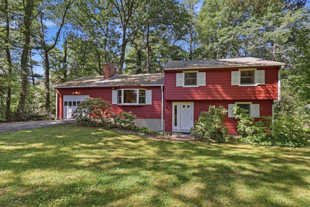 9 Keith Road, Wayland, MA 01778