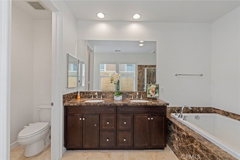 Image 31 of property listing at 14343 Soleil, Eastvale, CA 92880