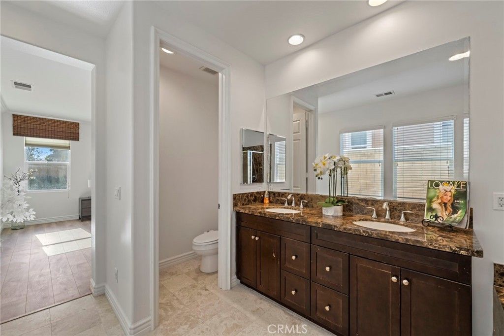 Image 32 of property listing at 14343 Soleil, Eastvale, CA 92880