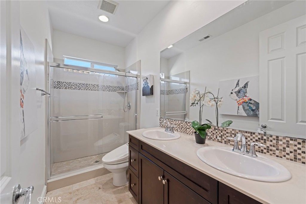 Image 36 of property listing at 14343 Soleil, Eastvale, CA 92880