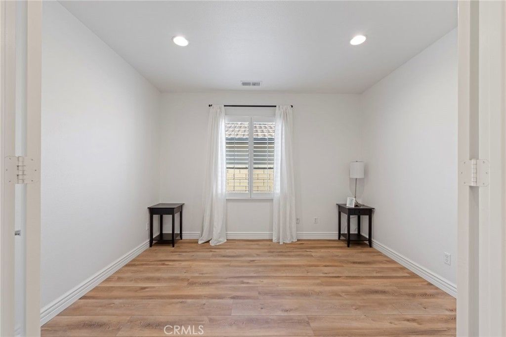 Image 37 of property listing at 14343 Soleil, Eastvale, CA 92880