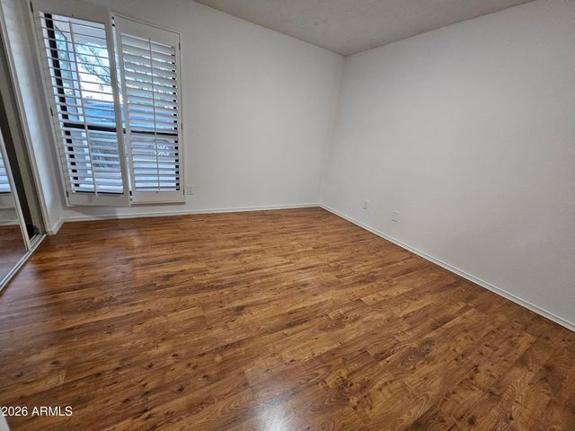 4929 E Sunnyside Drive, Scottsdale, AZ 85254