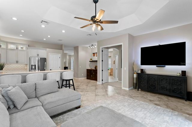14519 MIRASOL MANOR COURT, Tampa, FL 33626