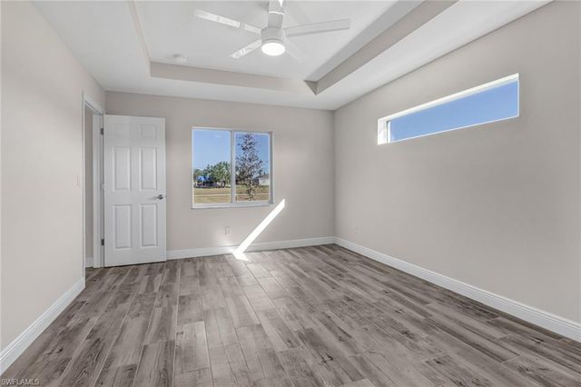 1121 Jacaranda PKWY E, Cape Coral, FL 33909