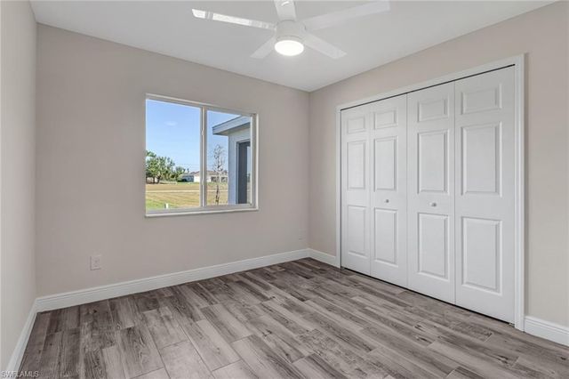 1121 Jacaranda PKWY E, Cape Coral, FL 33909