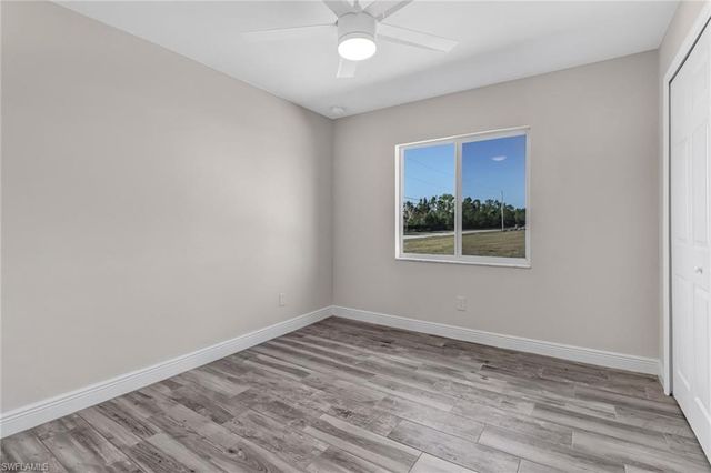 1121 Jacaranda PKWY E, Cape Coral, FL 33909