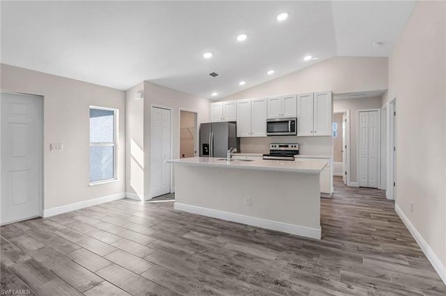 1121 Jacaranda PKWY E, Cape Coral, FL 33909