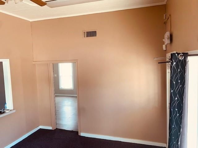 401 E Main Street, Humble, TX 77338