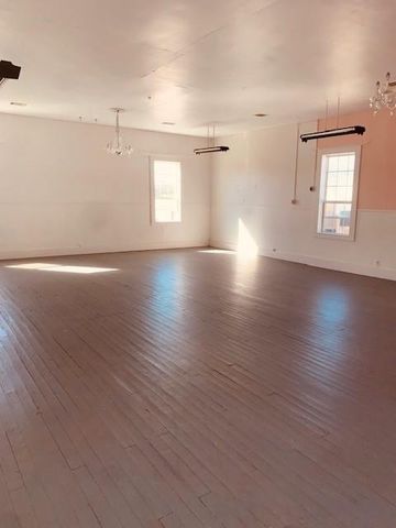 401 E Main Street, Humble, TX 77338