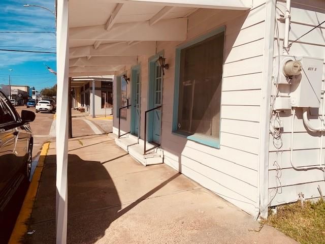 401 E Main Street, Humble, TX 77338