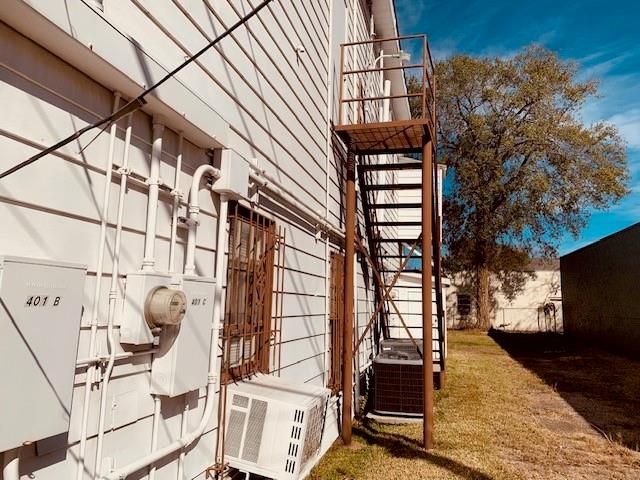 401 E Main Street, Humble, TX 77338