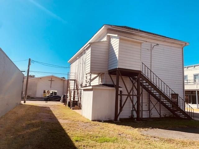 401 E Main Street, Humble, TX 77338