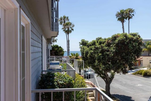 185 Juniper Avenue, Carlsbad, CA 92008