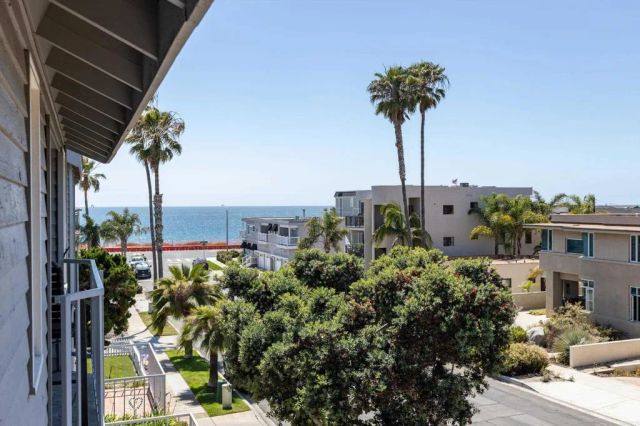 185 Juniper Avenue, Carlsbad, CA 92008