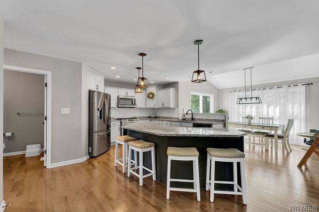 67 Jaycee Lane, West Seneca, NY 14224