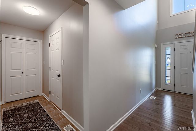 67 Jaycee Lane, West Seneca, NY 14224