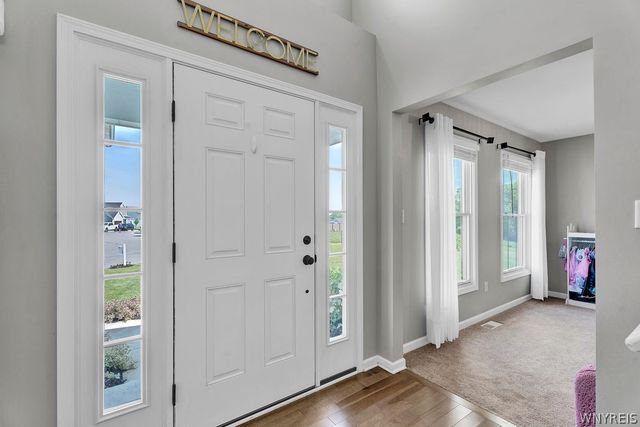 67 Jaycee Lane, West Seneca, NY 14224
