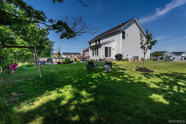67 Jaycee Lane, West Seneca, NY 14224