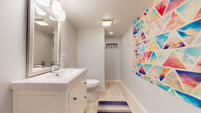 1571 VT Route 30, Cornwall, VT 05753