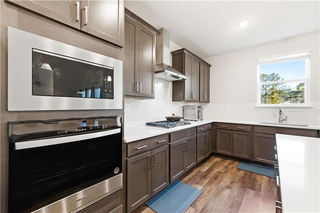 635 Tigers Eye Terrace, Kennesaw, GA 30144