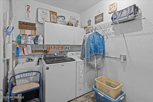 94 Paddock Court, Oceanport, NJ 07757