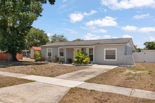 8504 GOLD RIDGE CIRCLE, Tampa, FL 33619