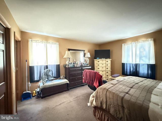 48 BLACKFOOT TRL, Albrightsville, PA 18210
