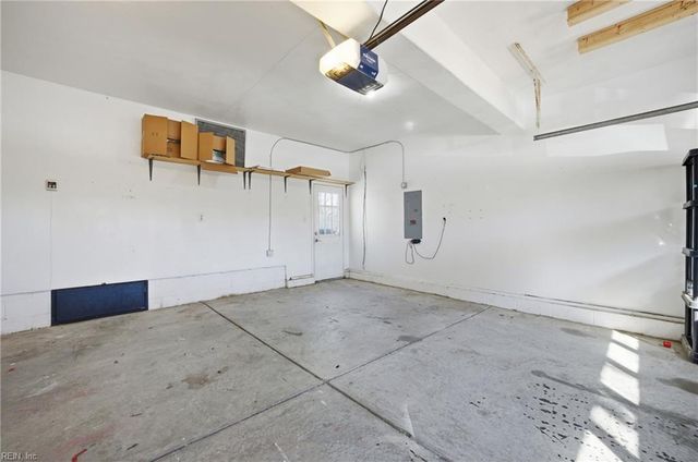 673 Parker RD, Chesapeake, VA 23322