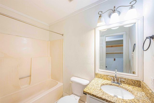 600 Cheshire Lane A4, Daphne, AL 36526