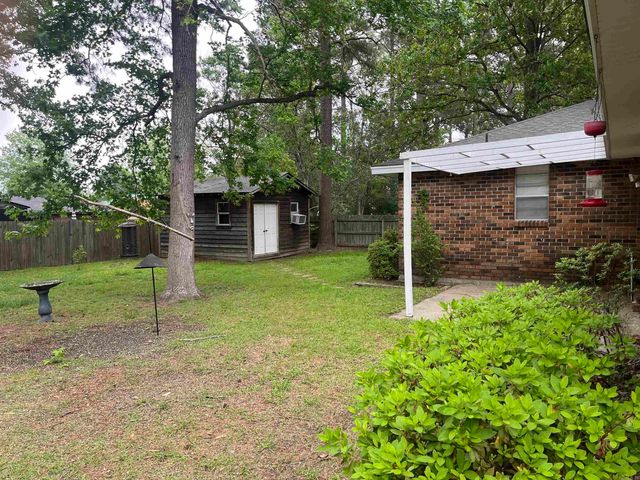 1405 Silver Fox, Pine Bluff, AR 71603
