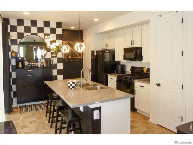 44 N Trussville Street, Aurora, CO 80018