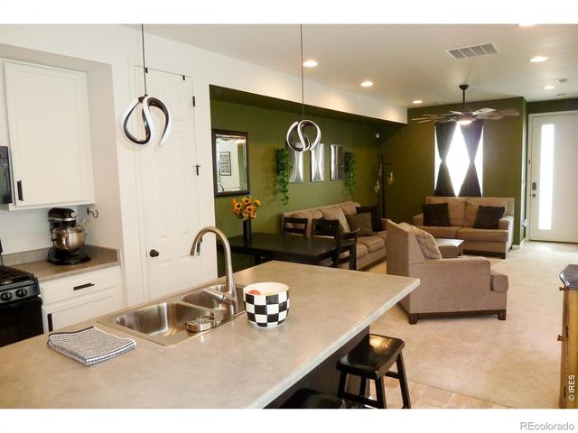 44 N Trussville Street, Aurora, CO 80018