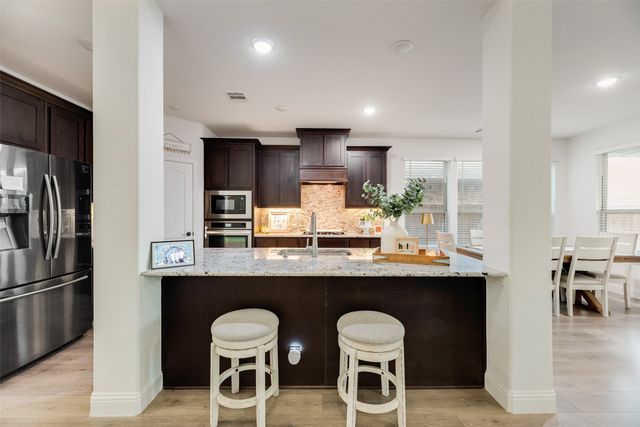 3208 Emerald Grove Lane, Fort Worth, TX 76244