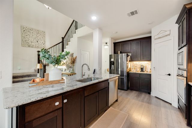 3208 Emerald Grove Lane, Fort Worth, TX 76244