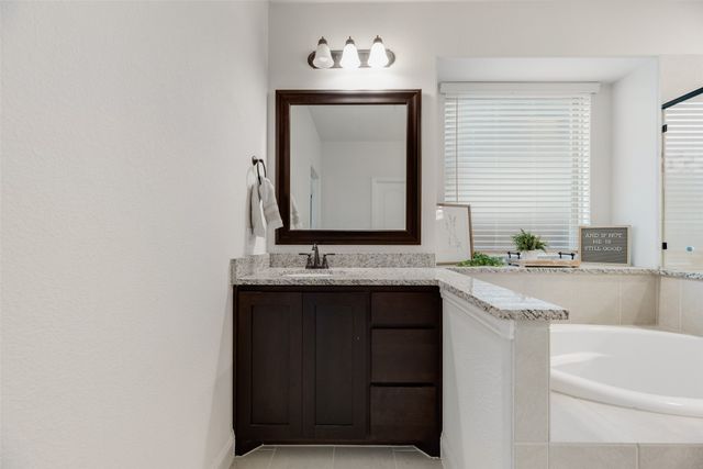 3208 Emerald Grove Lane, Fort Worth, TX 76244