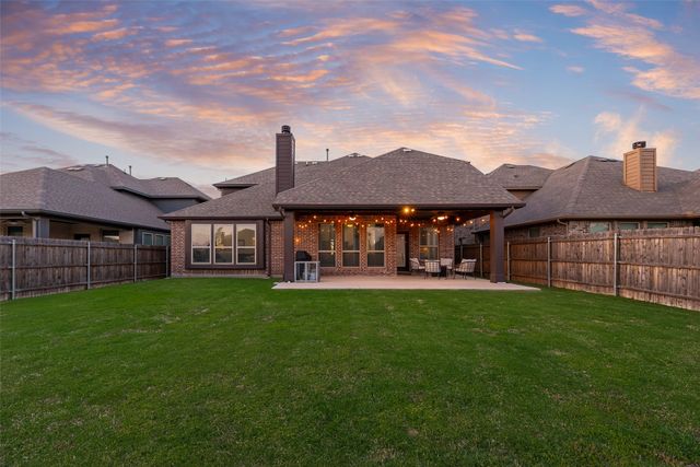 3208 Emerald Grove Lane, Fort Worth, TX 76244