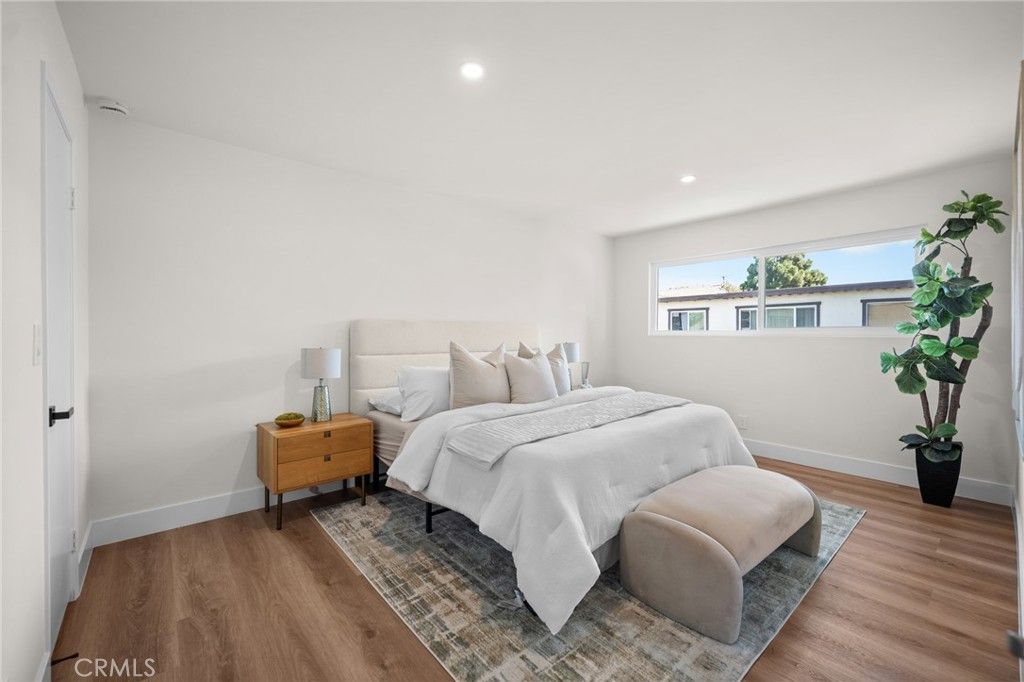 Image 25 of property listing at 22932 S Vermont Avenue, Torrance, CA 90502