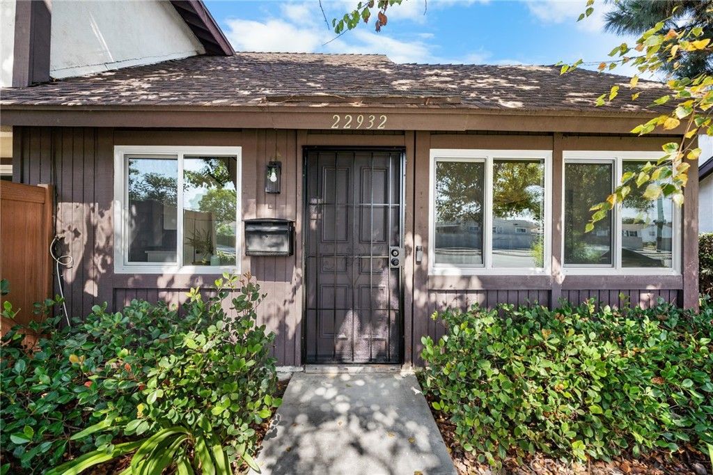 Image 33 of property listing at 22932 S Vermont Avenue, Torrance, CA 90502