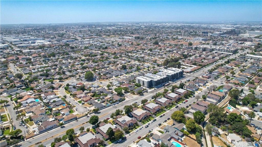 Image 44 of property listing at 22932 S Vermont Avenue, Torrance, CA 90502